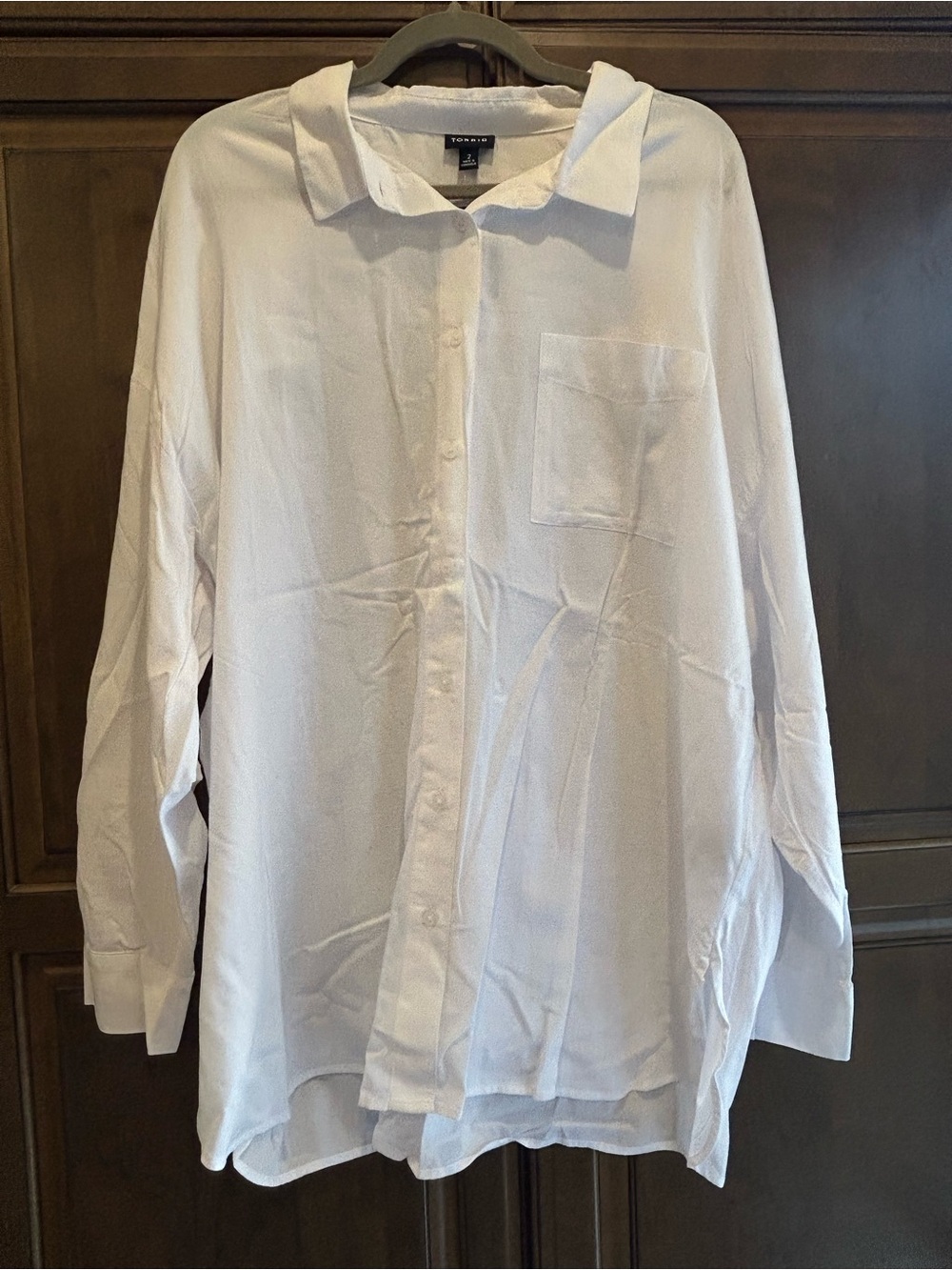 torrid White Relaxed Button-Down Shirt